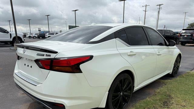 2022 Nissan Altima 2.5 SR