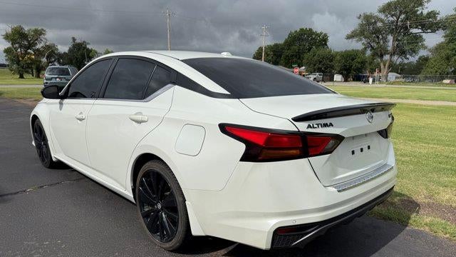 2022 Nissan Altima 2.5 SR
