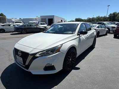 Photo of a 2022 Nissan Altima 2.5 SR 4DR Sedan for sale