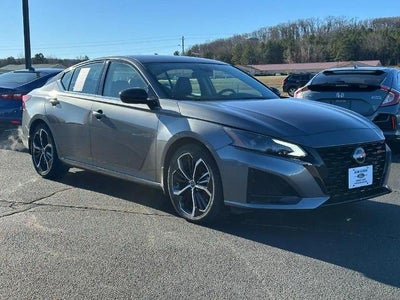 2023 Nissan Altima 2.5 SR 4DR Sedan
