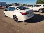 2023 Altima Thumbnail 9