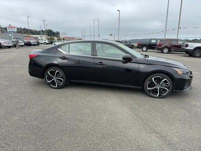 Photo of a 2023 Nissan Altima 2.5 SR 4DR Sedan for sale