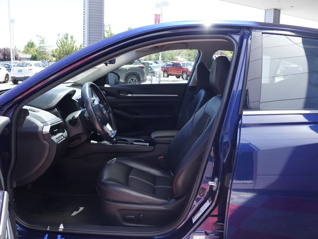 2023 Nissan Altima - $18,888