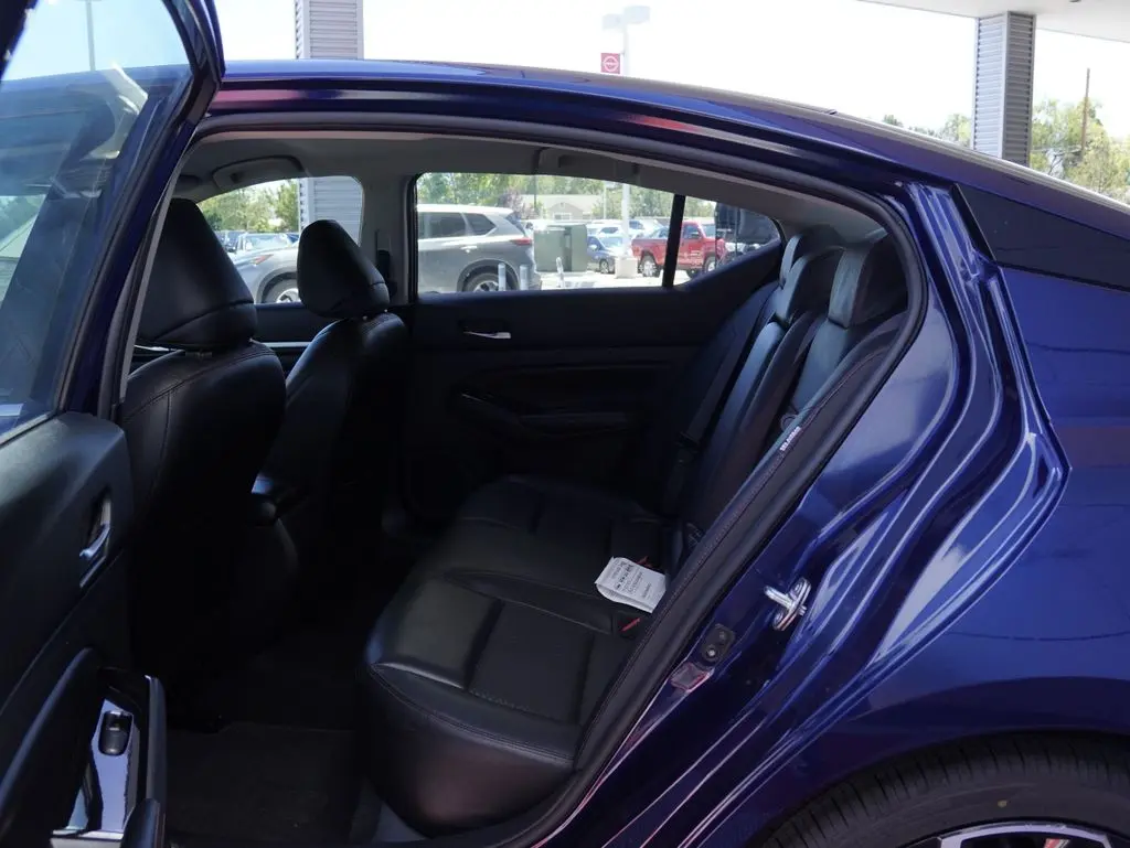 2023 Nissan Altima - $18,888