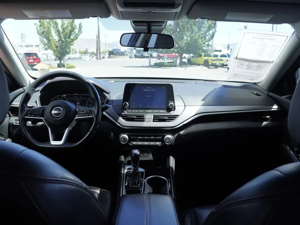 2023 Nissan Altima - $18,888