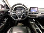 2023 Altima Thumbnail 14