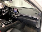 2023 Altima Thumbnail 28