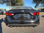 2024 Altima Thumbnail 4