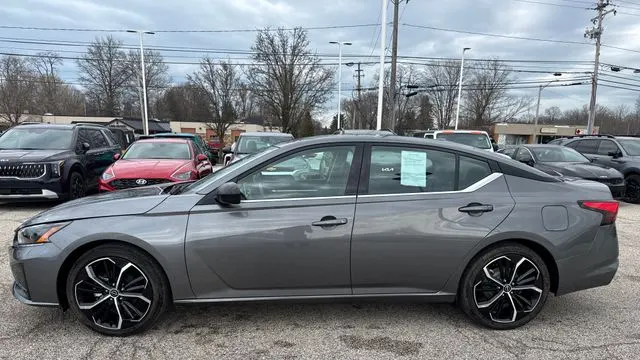 2024 Nissan Altima 2.5 SR