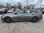 2024 Altima Thumbnail 4