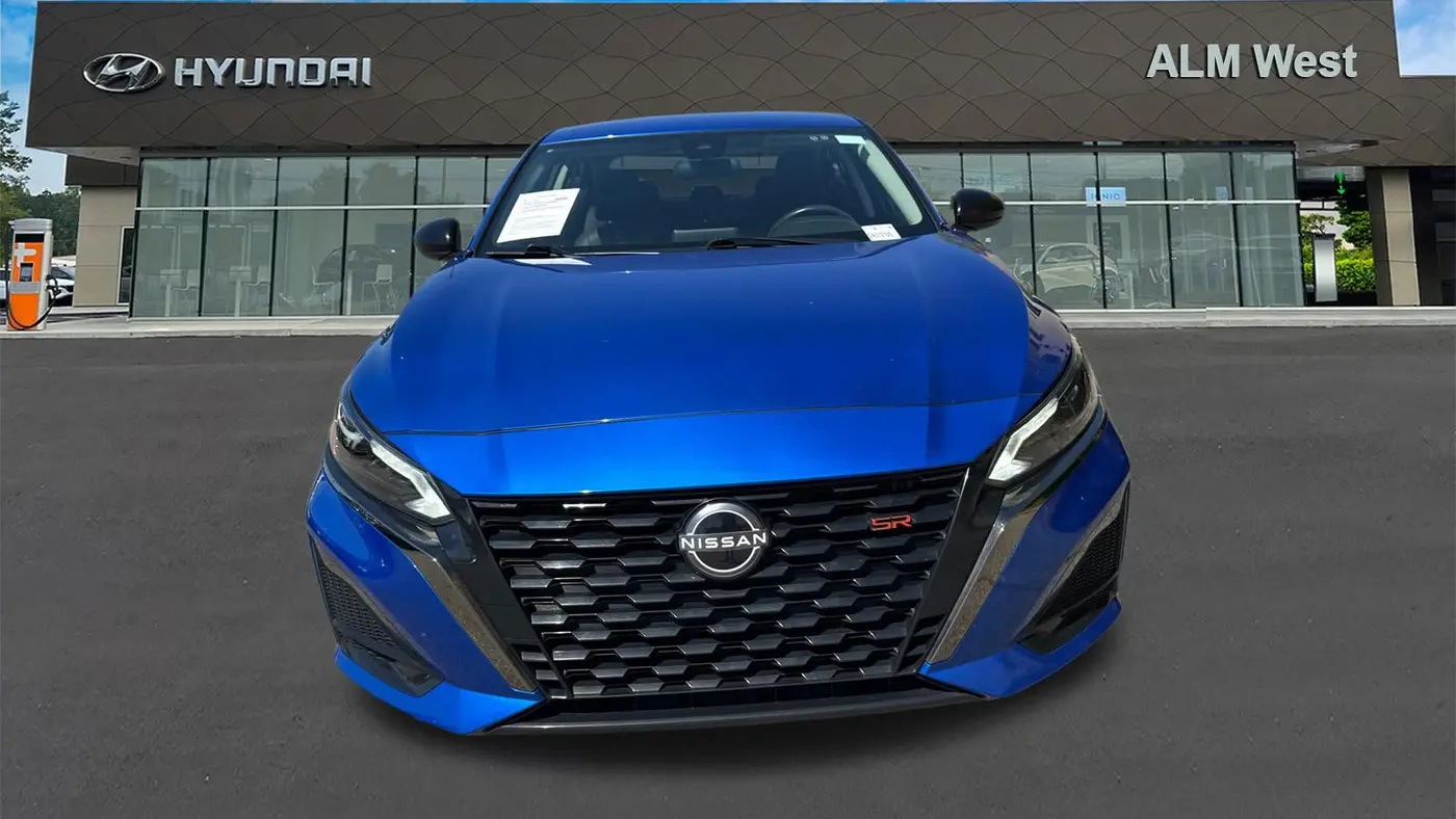 2025 Nissan Altima 2.5 SR