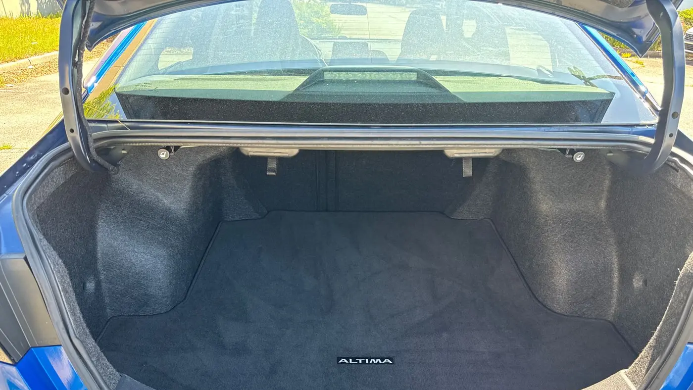 2025 Nissan Altima 2.5 SR
