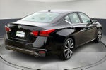 2020 Altima Thumbnail 7