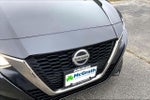 2020 Altima Thumbnail 30