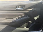 2021 Altima Thumbnail 27