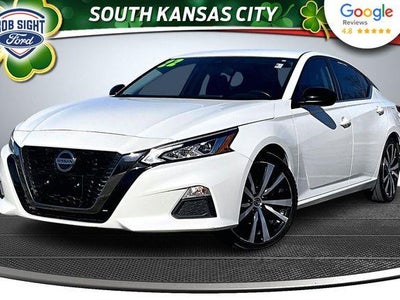 Photo of a 2022 Nissan Altima 2.5 SR 4DR Sedan for sale