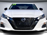 2022 Altima Thumbnail 2