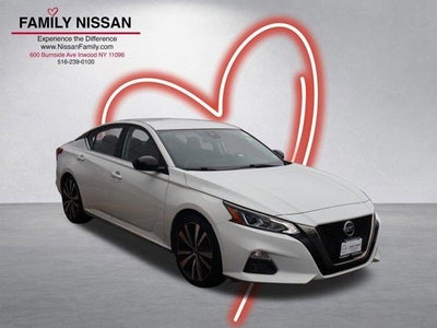 Photo of a 2022 Nissan Altima 2.5 SR 4DR Sedan for sale