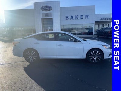 Photo of a 2022 Nissan Altima 2.5 SR 4DR Sedan for sale