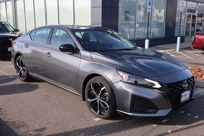 Photo of a 2024 Nissan Altima 2.5 SR 4DR Sedan for sale