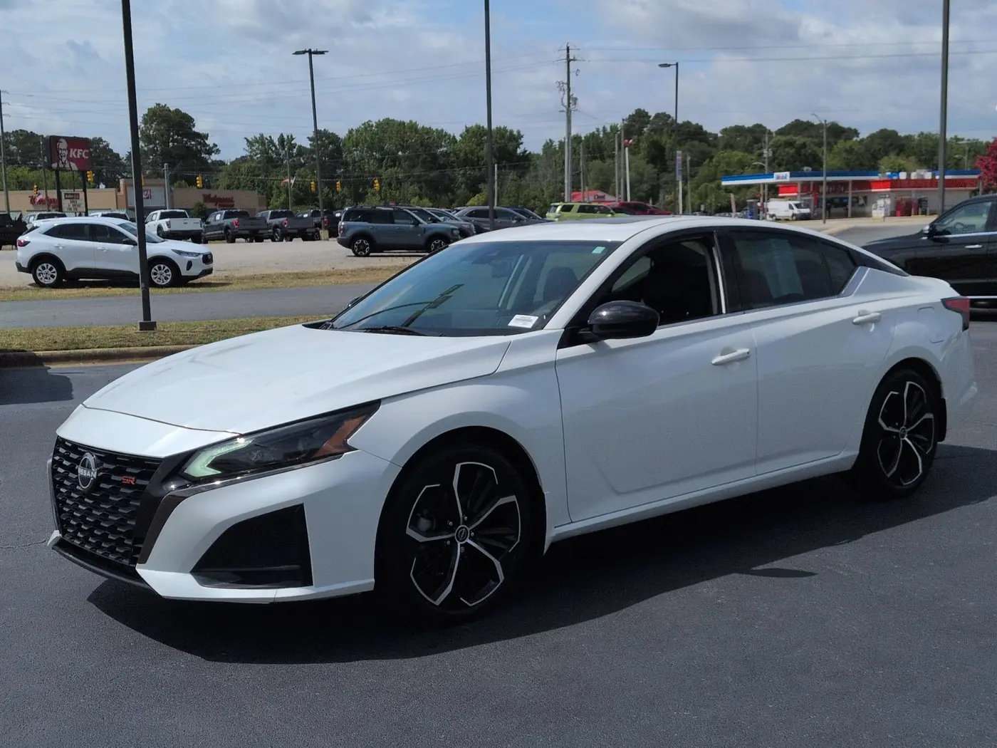 2024 Nissan Altima - $20,500
