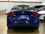 2024 Altima Thumbnail 3