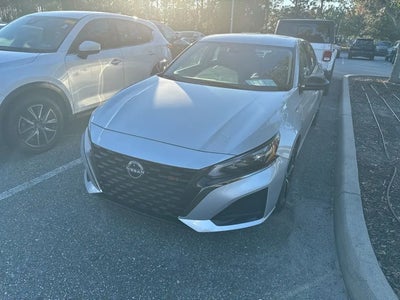 2024 Nissan Altima 2.5 SR 4DR Sedan