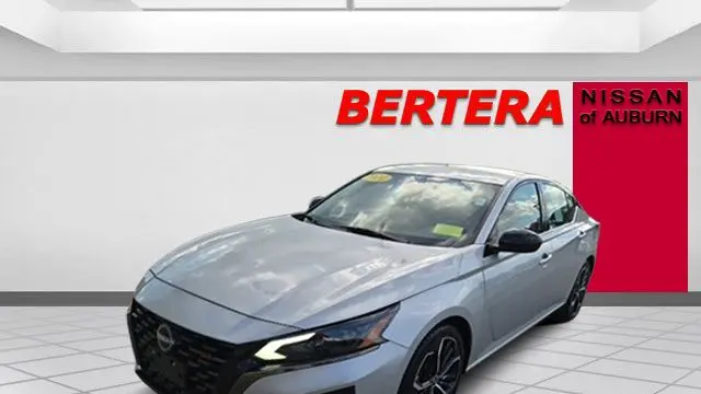 2024 Nissan Altima 2.5 SR