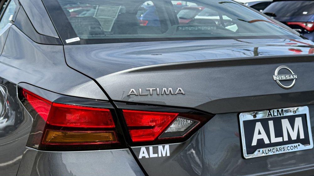 2024 Nissan Altima 2.5 SR