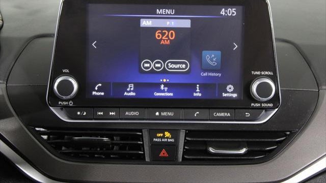 2025 Nissan Altima 2.5 SR