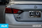 2019 Altima Thumbnail 13