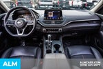 2019 Altima Thumbnail 25