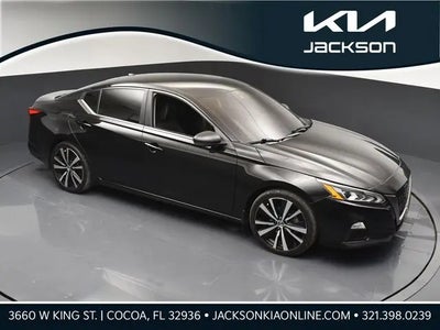 2022 Nissan Altima 2.5 SR 4DR Sedan