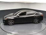 2022 Altima Thumbnail 65
