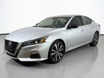 2022 Altima Thumbnail 6