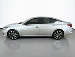 2022 Altima Thumbnail 12