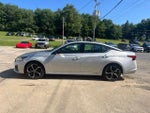 2023 Altima Thumbnail 9