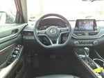 2023 Altima Thumbnail 19
