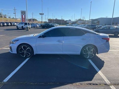 Photo of a 2025 Nissan Altima 2.5 SR 4DR Sedan for sale