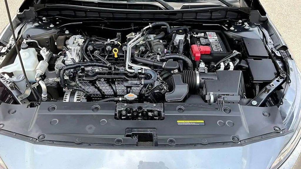 2025 Nissan Altima 2.5 SR