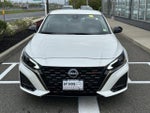 2025 Altima Thumbnail 4