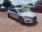 2019 Altima Thumbnail 3