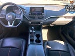 2021 Altima Thumbnail 15