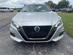 2022 Altima Thumbnail 6