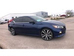 2022 Altima Thumbnail 2