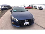 2022 Altima Thumbnail 3