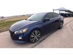 2022 Altima Thumbnail 4