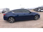 2022 Altima Thumbnail 9