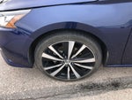 2022 Altima Thumbnail 10