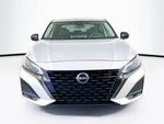 2023 Altima Thumbnail 6
